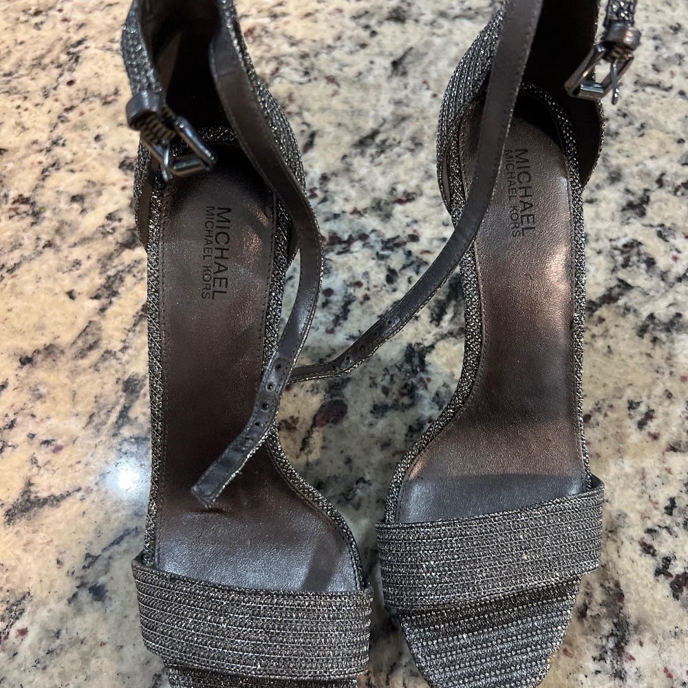 Michael Kors Black/silver heels
